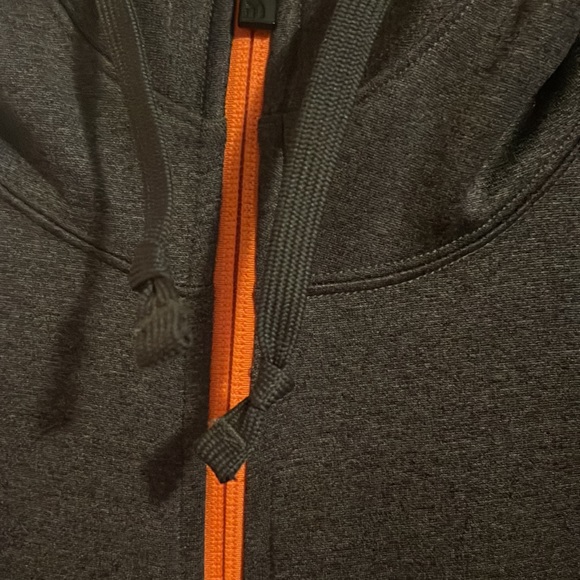 The North Face Full Zip - Picture 3 of 5